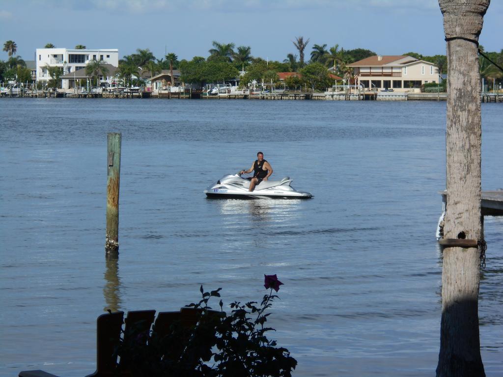 3000 Sq Ft Beach And Bay Condo St. Pete Beach Eksteriør billede