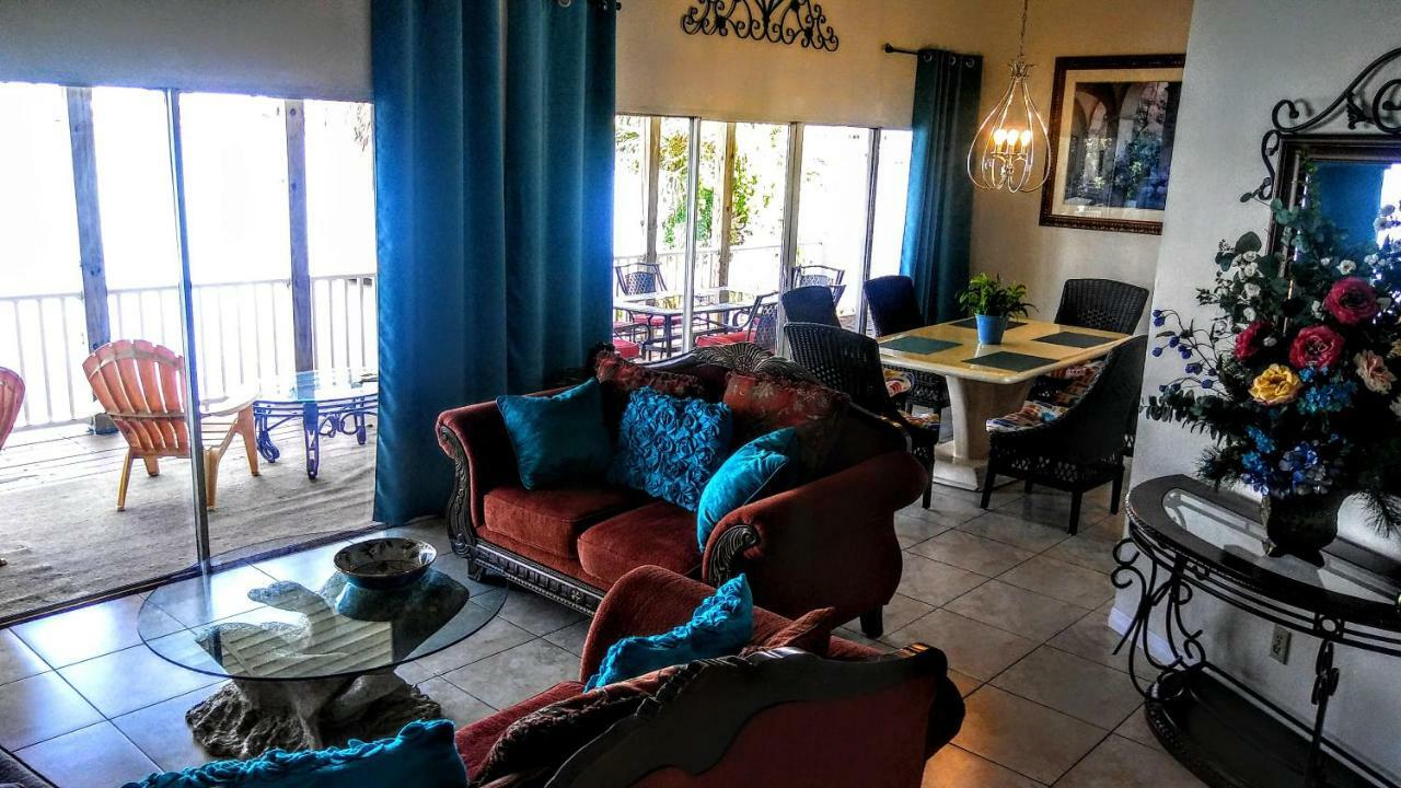 3000 Sq Ft Beach And Bay Condo St. Pete Beach Eksteriør billede